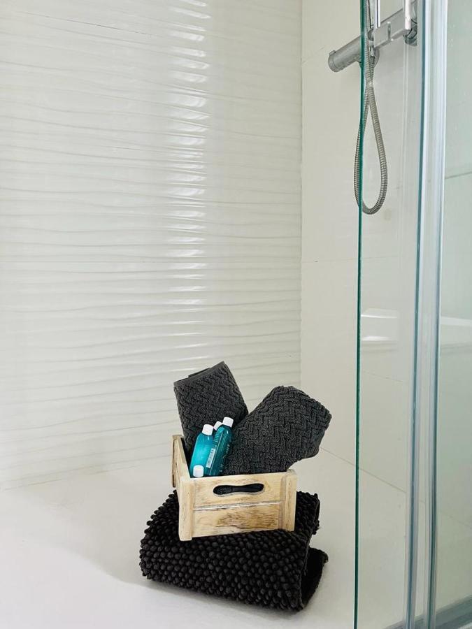 Apartamento Turistico Clavellinas IV กาเซเรส ภายนอก รูปภาพ